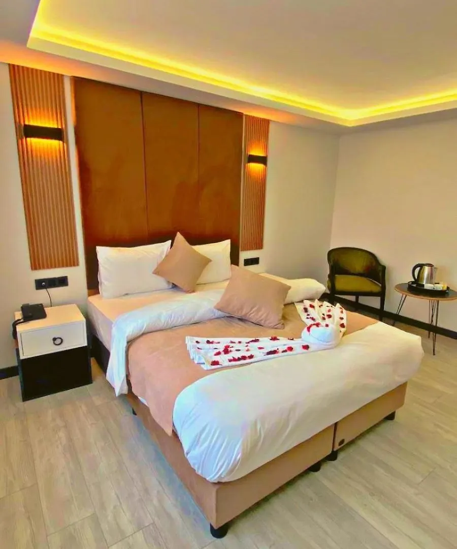 Green Nazar Hotel ترابزون 0*,